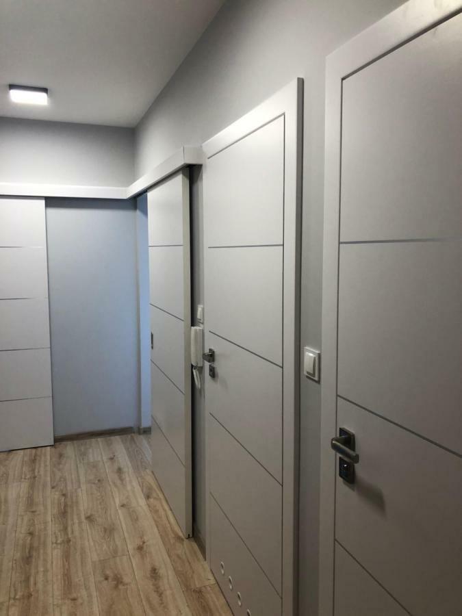 Klimatyzowany Apartament Roma Z Garazem Podziemnym Келце Екстериор снимка