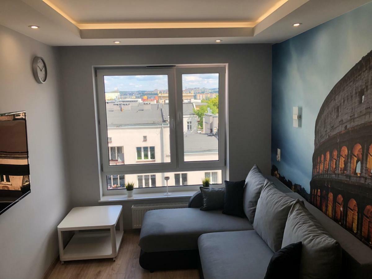 Klimatyzowany Apartament Roma Z Garazem Podziemnym Келце Екстериор снимка